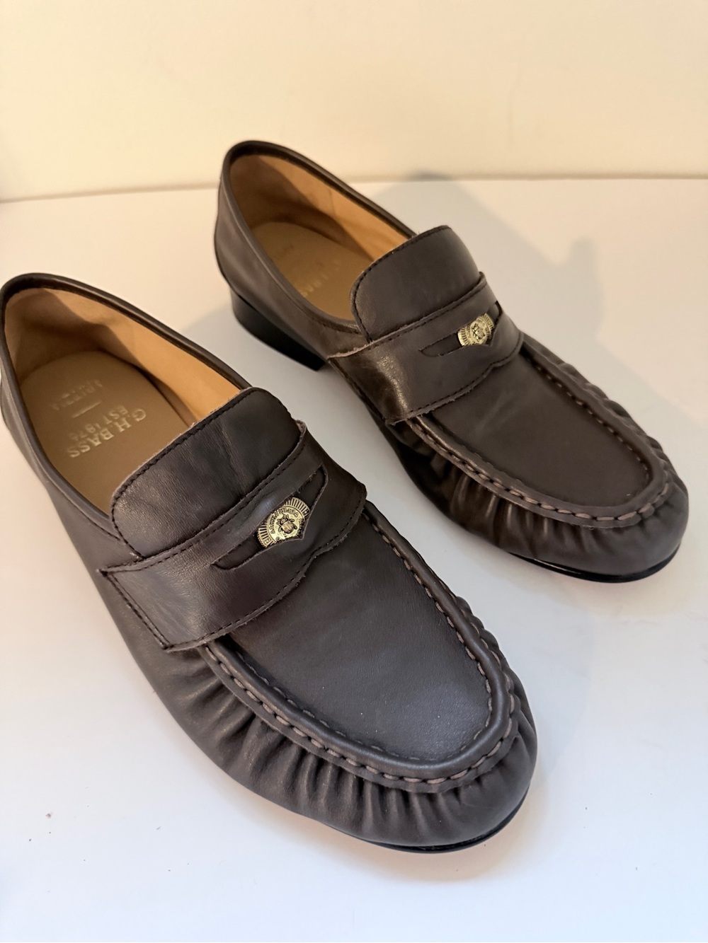 G.H. Bass x Aritzia Spence Loafer 8 Brown Leather NWOT Penny Loafers - Run Large